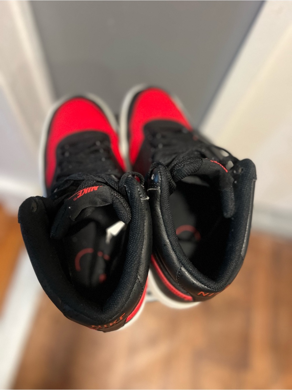 Nike Court Vision Mid Bred Red/Black Men's Size7.5 Women8.5  Sneaker - Picture 9 of 11